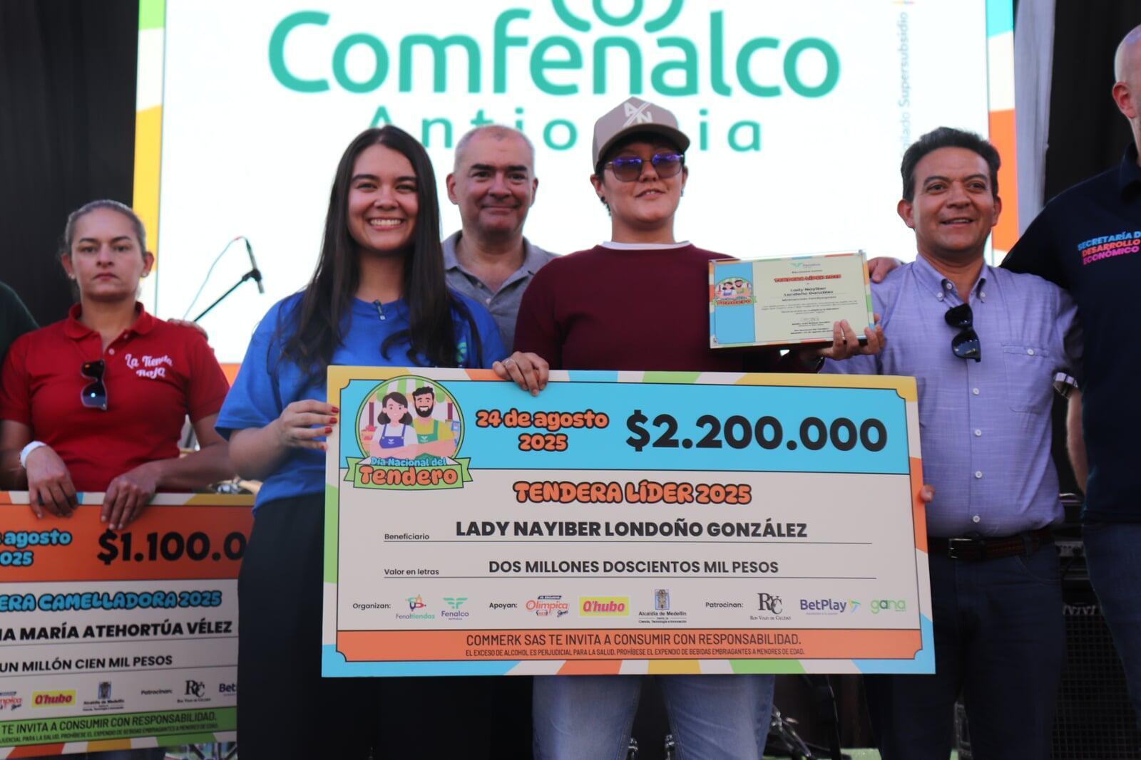 Lady Londoño, Tendera Líder 2025 representa la nueva generación de tenderos de Antioquia
