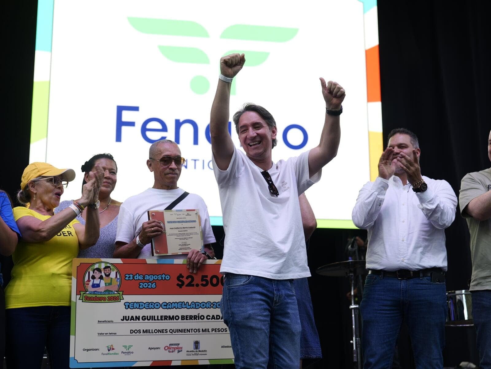 Un tendero creador de contenido digital ganó el concurso Tendero Líder 2026
