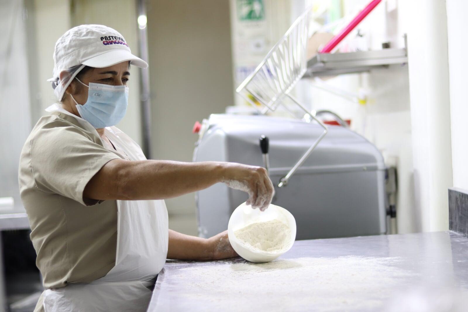 Medellín se destaca como la cuarta ciudad de Colombia con menor tasa de desempleo femenino